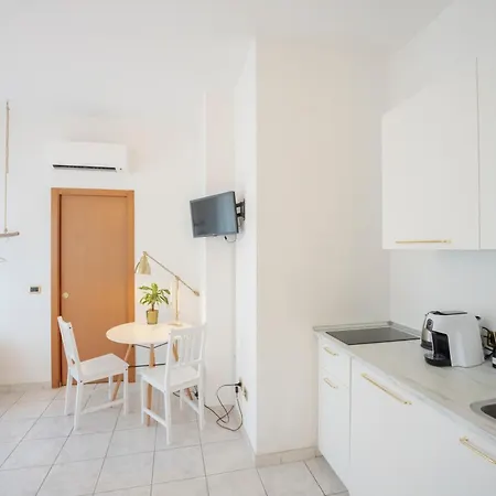 Apartamento Monolocale Farini Parma